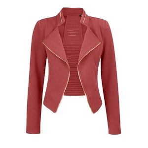 NWT Slim Fit Crop Blazer